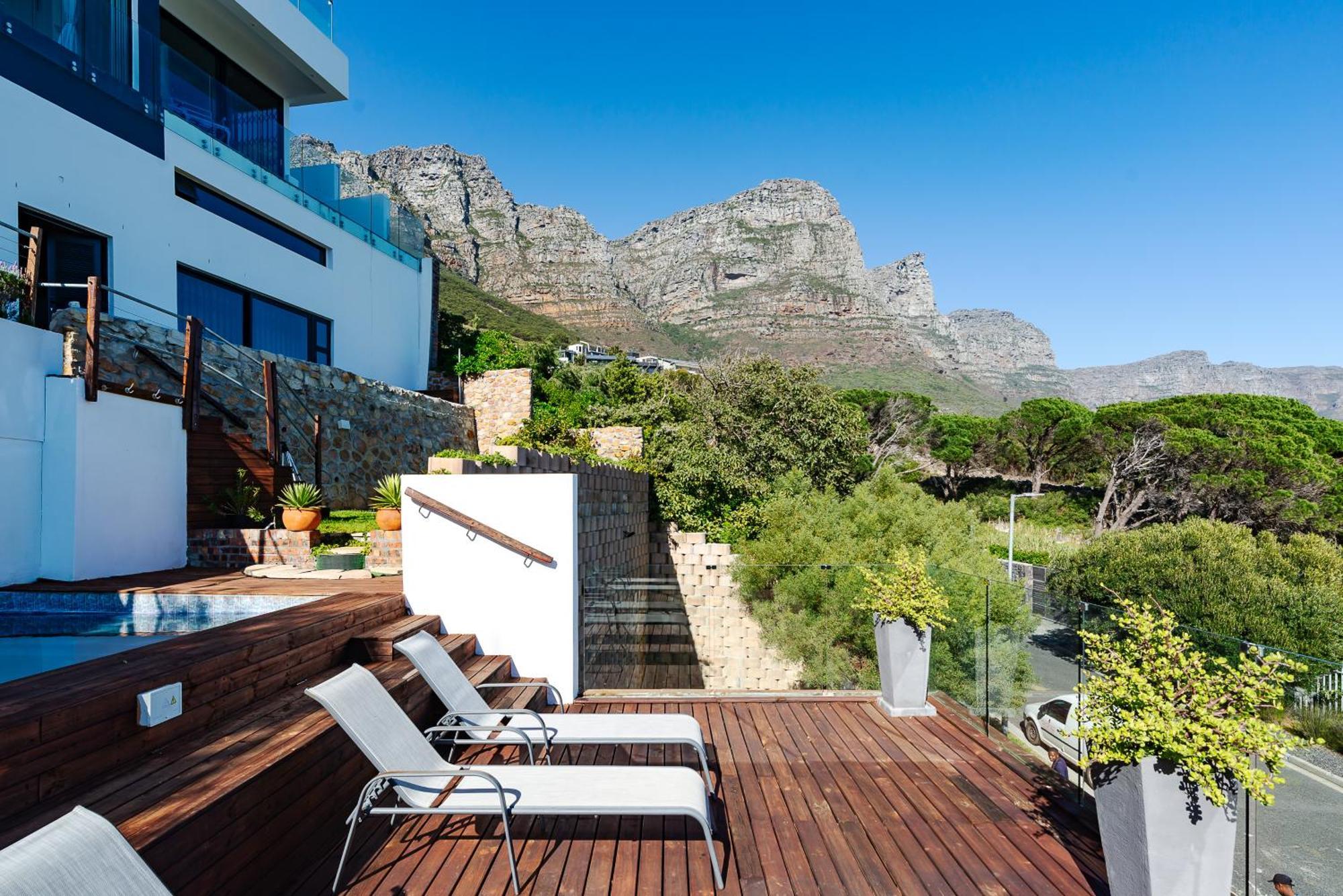Camps Bay Blue Self-Catering Studios Kaapstad Buitenkant foto